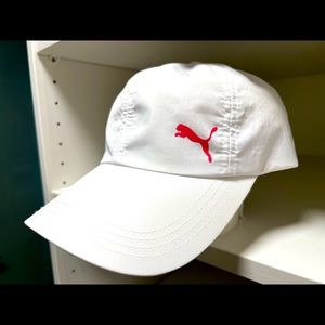 New woman Puma hat